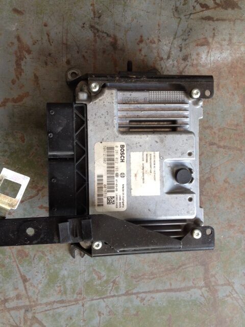 centralina daily 35c15 bosch 0 281 012 193 iveco 504121602