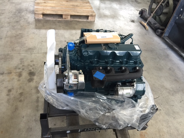 engine kubota v2203