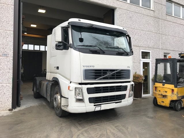 cabina volvo fh12 420 anno 2007 euro 4