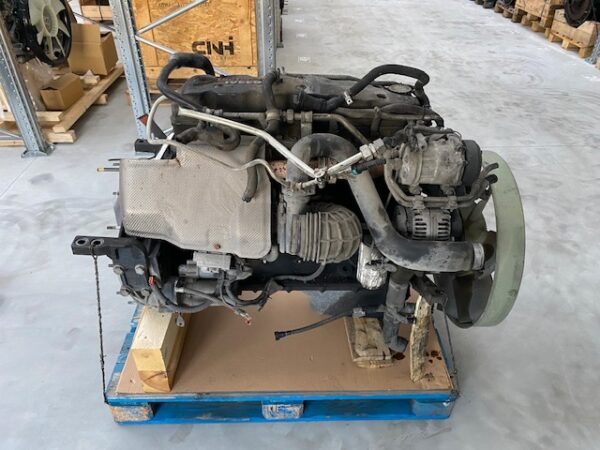 motore iveco eurocargo 180E32 f4afe611d