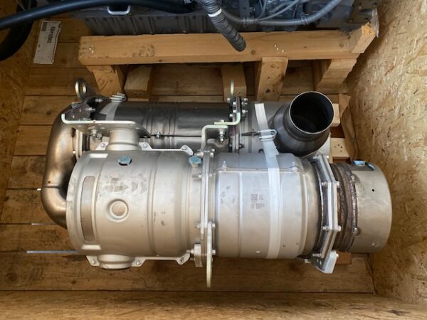 catalyst ISUZU - 898237723 898237715 case cx300c cx350c cx370c